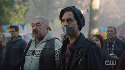 RD-Caps-2x11-The-Wrestler-119-Thomas-Jughead