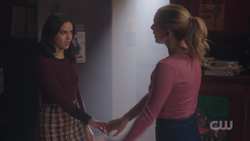 RD-Caps-2x18-A-Night-To-Remember-62-Veronica-Betty