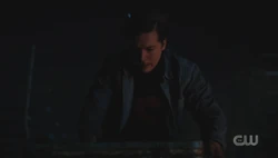 Jughead digs up the time capsule