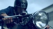 RD-Caps-2x01-A-Kiss-Before-Dying-28-Jughead-motorcycle.png (1.04 MB)