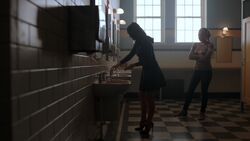 RD-Caps-2x16-Primary-Colors-20-Veronica-Betty