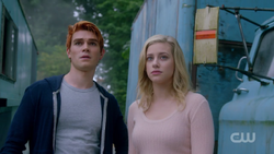 Riverdale season 2 - Betty Cooper in DANGER as boss drops TERRIFYING  spoiler, TV & Radio, Showbiz & TV