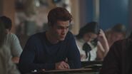 RD-Caps-3x10-The-Stranger-85-Archie