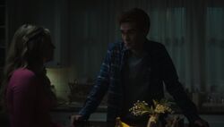 RD-Caps-6x01-Welcome-to-Rivervale-93-Betty-Archie