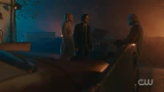RD-Caps-2x12-The-Wicked-and-The-Divine-101-Betty-Jughead-Junkyard-Steve.png (1.49 MB)