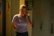 RD-Promo-4x03-Dog-Day-Afternoon-03-Betty