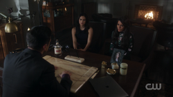 RD-Caps-2x15-There-Will-Be-Blood-84-Hiram-Veronica-Hermione