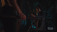 RD-Caps-3x22-Survive-The-Night-75-Jughead