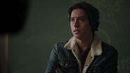 RD-Caps-3x13-Requiem-for-a-Welterweight-14-Jughead