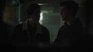 RD-Caps-3x14-Fire-Walk-With-Me-132-Jughead-Archie