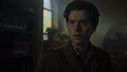 RD-Caps-6x05-The-Jughead-Paradox-53-Jughead.jpg (80 KB)