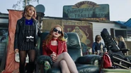 RD-Promo-3x03-As-Above-So-Below-17-Toni-Cheryl.jpg (295 KB)