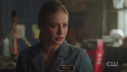 RD-Caps-6x09-The-Serpent-Queens-Gambit-54-Betty