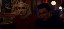 CAOS-Caps-2x08-The-Mandrake-01-Sabrina-Nicholas