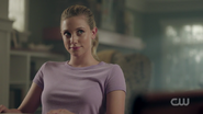 RD-Caps-2x01-A-Kiss-Before-Dying-21-Betty.png (909 KB)