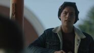 RD-Caps-3x07-The-Man-in-Black-20-Jughead