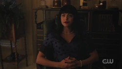 Veronica sends a message to her parents