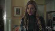 RD-Caps-5x07-Fire-in-the-Sky-48-Betty