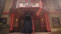 Veronica outside the Babylonium