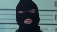 RD-Caps-2x01-A-Kiss-Before-Dying-81-hood-suspect.png (881 KB)