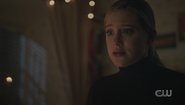 RD-Caps-6x07-Death-at-a-Funeral-45-Betty