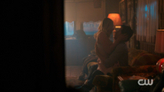 RD-Caps-2x12-The-Wicked-and-The-Divine-121-Betty-Jughead.png (961 KB)