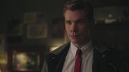 RD-Caps-4x13-The-Ides-of-March-80-Bret