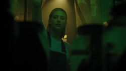 RD-Caps-3x21-The-Dark-Secret-of-Harvest-House-61-Betty