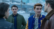 RD-Promo-1x08-The-Outsiders-26-Joaquin-Kevin-Archie-Moose