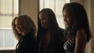 RD-Caps-5x15-The-Return-of-the-Pussycats-90-Valerie-Melody-Josie