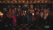 RD-Caps-7x20-Goodbye-Riverdale-114-Archie-Betty-Eliza-Jughead-Veronica-Fangs-Midge-Dilton-Reggie.png (2.08 MB)