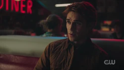 Archie talks to Fangs and Carlos about the job