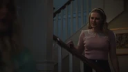 RD-Caps-5x18-Next-to-Normal-61-Polly.jpg (72 KB)