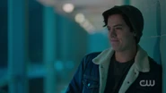 RD-Caps-2x01-A-Kiss-Before-Dying-134-Jughead.png (859 KB)