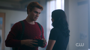 RD-Caps-2x09-Silent-Night-Deadly-Night-43-Archie-Veronica