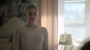 RD-Caps-2x08-House-of-the-Devil-24-Betty