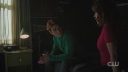 RD-Caps-5x02-The-Preppy-Murders-47-Archie-Mary