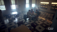 RD-Caps-2x01-A-Kiss-Before-Dying-40-Sheriff-Keller-Archie-Jughead.png (1.13 MB)