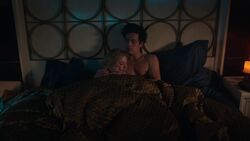 RD-Caps-2x22-Brave-New-World-117-Jughead-Betty