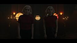 CAOS-Caps-4x05-Deus-Ex-Machina-130-Sabrina-Spellman-Sabrina-Morningstar