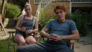 RD-Caps-4x01-In-Memoriam-25-Betty-Archie