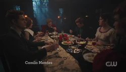 RD-Caps-7x04-Love-&-Marriage-22-Penelope-Julian-Cheryl-Clifford-Archie