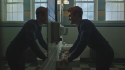 RD-Caps-3x10-The-Stranger-87-Archie