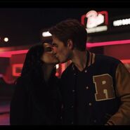 RD-Promo-5x01-Climax-30-Veronica-Archie