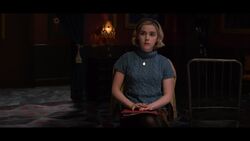 CAOS-Caps-1x06-An-Exorcism-in-Greendale-59-Sabrina