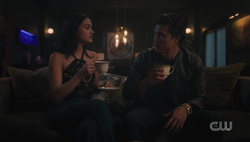 RD-Caps-6x22-Night-of-the-Comet-74-Veronica-Reggie