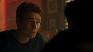 RD-Caps-4x06-Hereditary-42-Archie