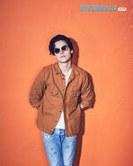 RD-S2-Cole-Sprouse-02.jpg (880 KB)