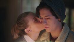 Betty's surprise birthday for Jughead.