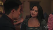 RD-Caps-6x09-The-Serpent-Queens-Gambit-19-Marty-Veronica.png (1.45 MB)